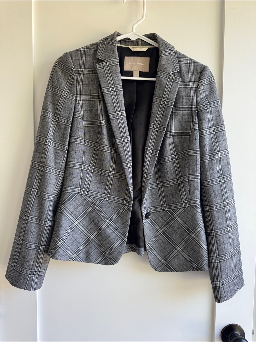 Banana Republic Black and Gray Plaid Blazer